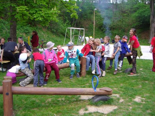 Otevírání studánky nad Žlebem - 7.5.2006
